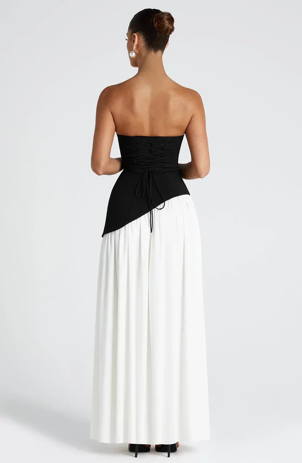 Mia – Robe Sculpturale